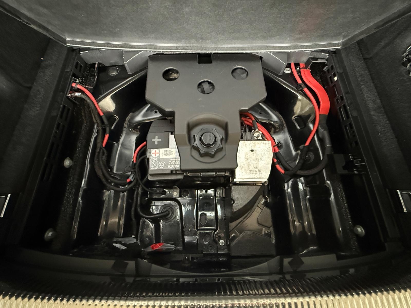Audi A4 AUT ACC AHK RKAM NAVI Massage SH CarPlay USB