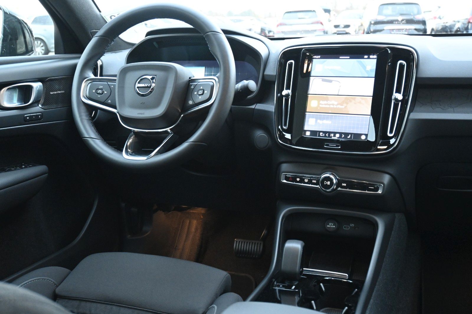 Fahrzeugabbildung Volvo C40 Twin AWD Ultimate 360°PANO°Stdhzg