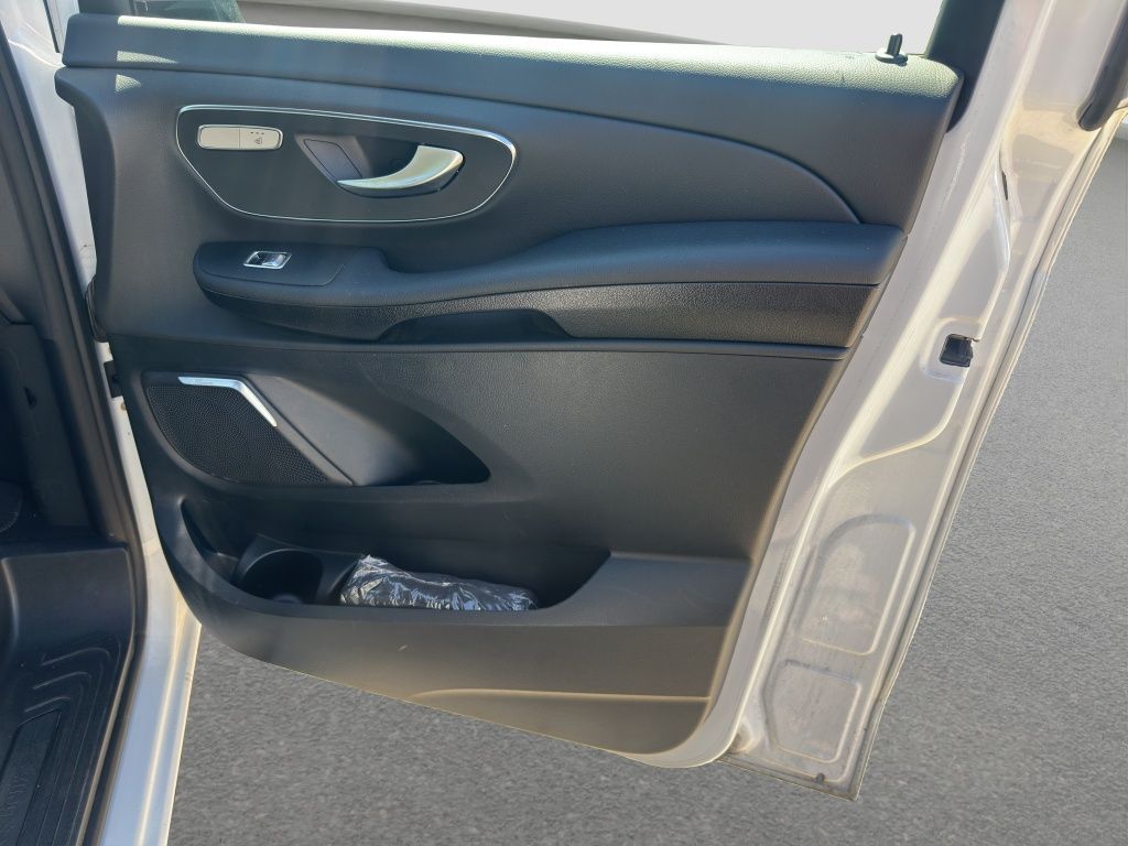 Fahrzeugabbildung Mercedes-Benz V 250 d 4MATIC EDITION Kompakt AHK*Navi*KeyLess