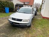 Volkswagen Passat 1.8 Basis - Volkswagen Passat aus 1997