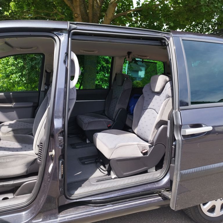 Peugeot 807