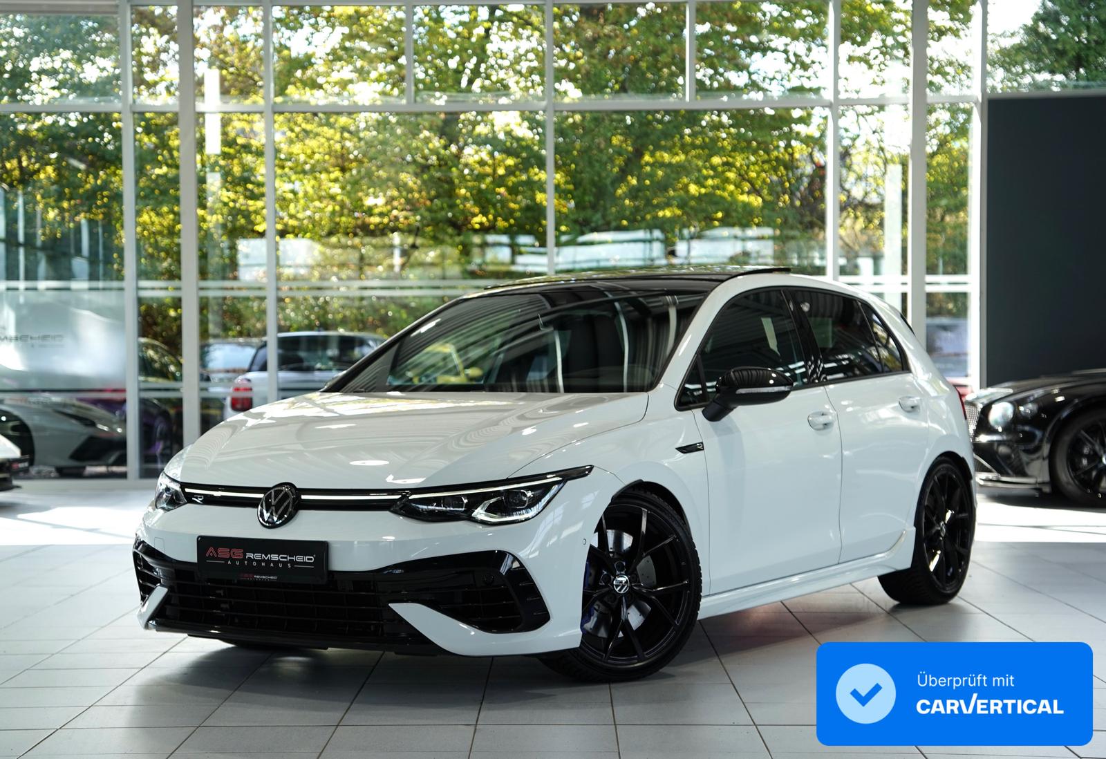 Volkswagen GolfR 4M Black Style 2.H 19 Pano Matrix HUD