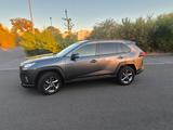 Toyota RAV4 2.5 Hybrid Team Deutschland 218 PS - gebrauchte Toyota RAV 4 aus dem Jahr 2021