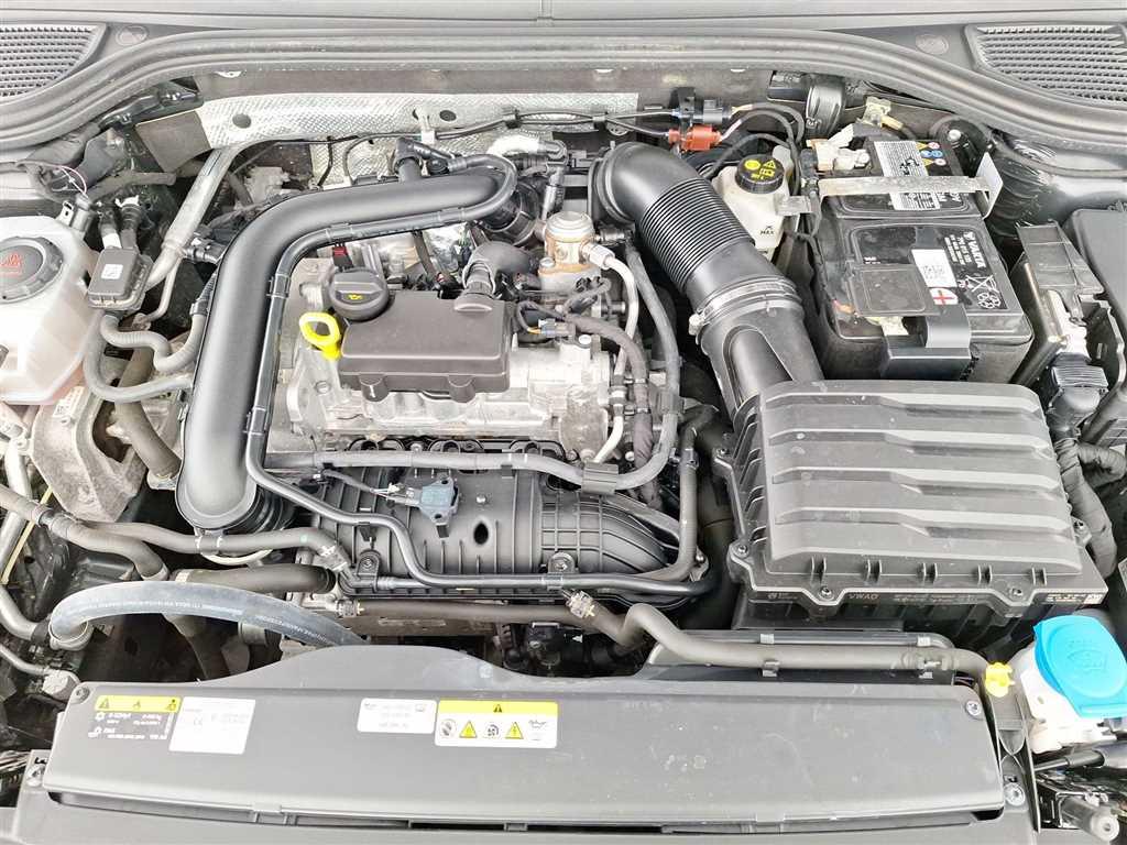 Volkswagen Golf Variant Life 1.0 TSI Winterpaket Standhz