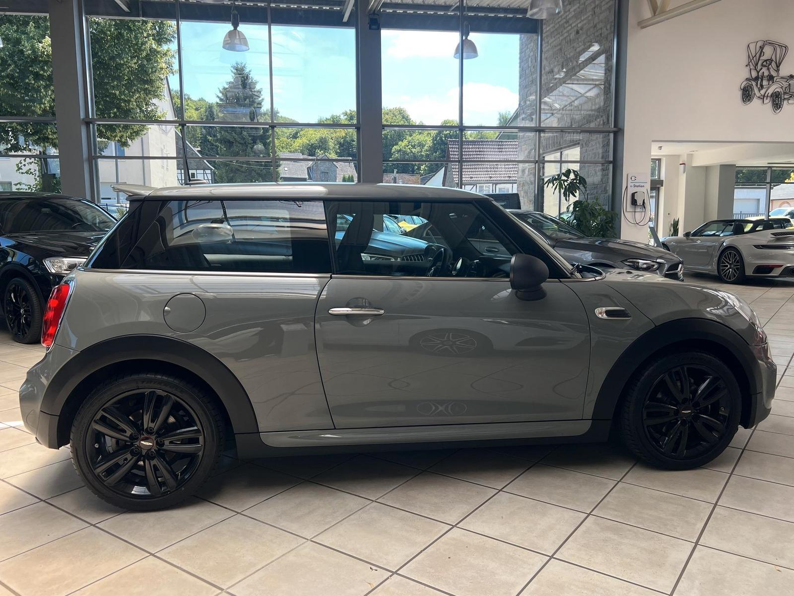 MINI One JCW John Cooper Works Paket|SHZ|CARPLAY|TPM