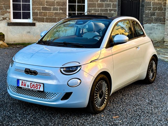 Fiat 500e Cabrio Icon 1Hand 360°  PDC LED Co Driver