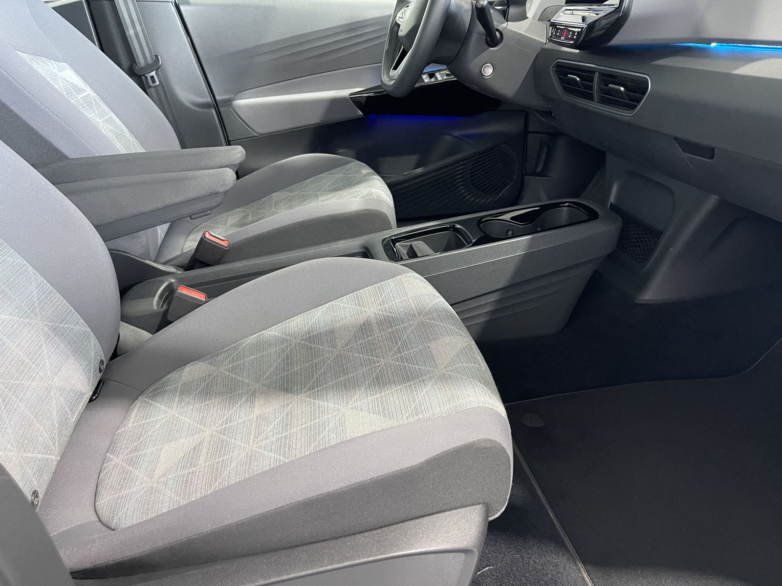 Fahrzeugabbildung Volkswagen ID.3 Pure Performance 110 kW*LED*Navi*Spur*