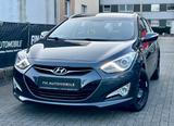 Hyundai i40 CW FIFA WORLD CUP EDITION 1.HAND*SCHECKHEFT* - gebrauchte Hyundai i40 aus dem Jahr 2015