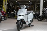 Lambretta X 125 ABS , 4 JAHRE GARANTIE, Lieferservice - LAMBRETTA X125