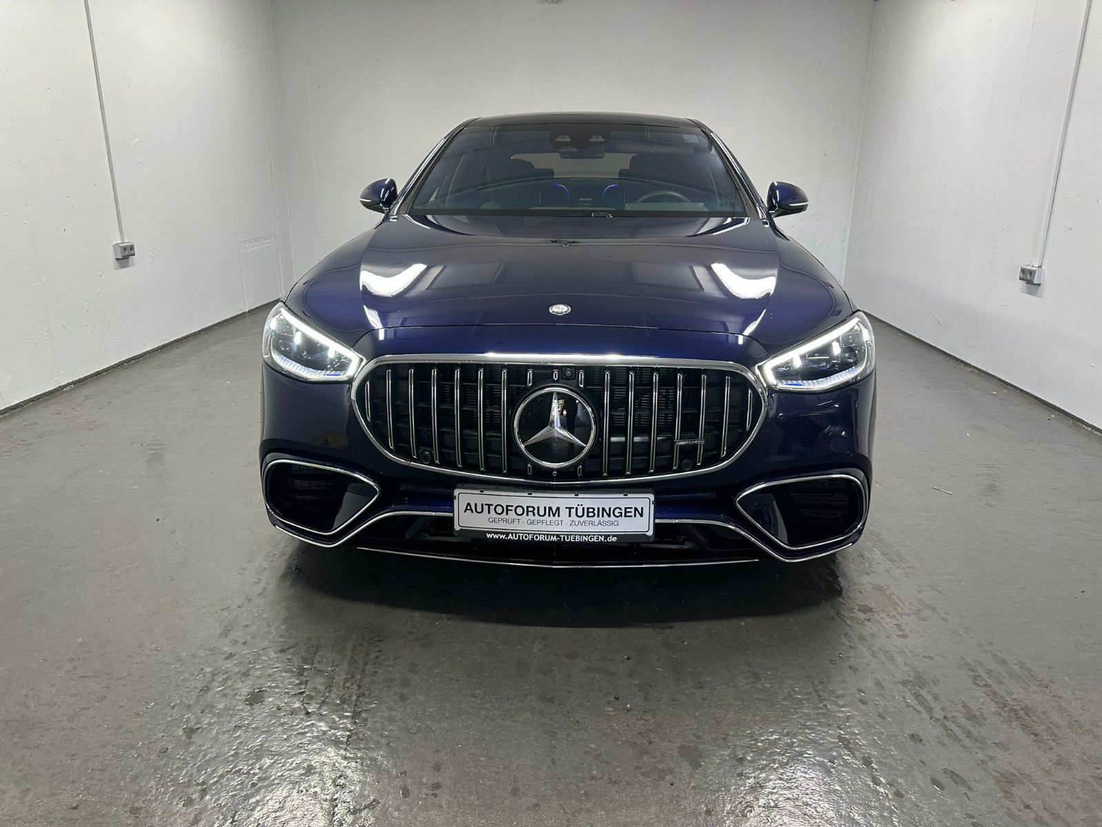 Fahrzeugabbildung Mercedes-Benz S 63 AMG E Performance L *Manufaktur*FIRST CLASS