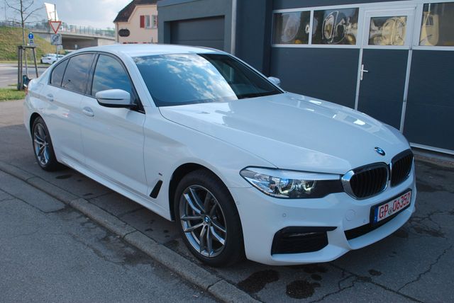 BMW 530e iPerformance*M Sport*LED*Kamera*Live*1.Hand