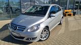 Mercedes-Benz B 200*Navi*Teilleder*Klima*AHK - gebrauchte Mercedes-Benz B 200 aus dem Jahr 2010