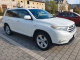 Toyota Highlander  - Toyota Highlander mit Benzin-Antrieb