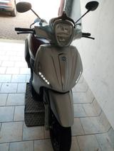 Piaggio Beverly 350 Sport  - PIAGGIO BEVERLY