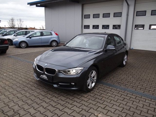 BMW 320d Sport*2Hnd*BiXen*PDC*Nav*MFL*Klimauto*SitzH