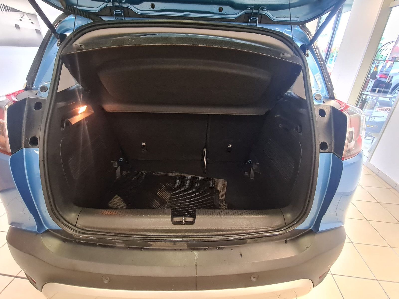 Fahrzeugabbildung Opel Crossland (X)1.2 DI Turbo /KLIMA / NAVI / KAMERA