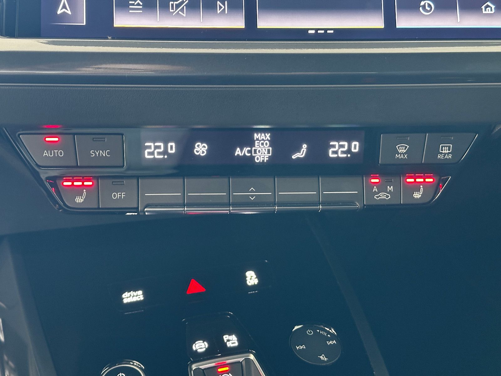 Audi Q4 Sportback 55 e-tron qu. S LINE PANO AR WÄRMEP foto 16