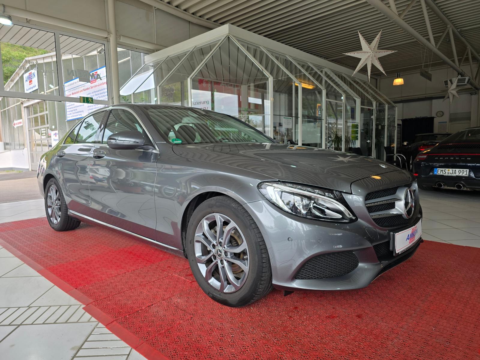 Mercedes-Benz C 180 Avantgarde+AHK+LED+NAVI+SCHIEBEDACH+SHZ+