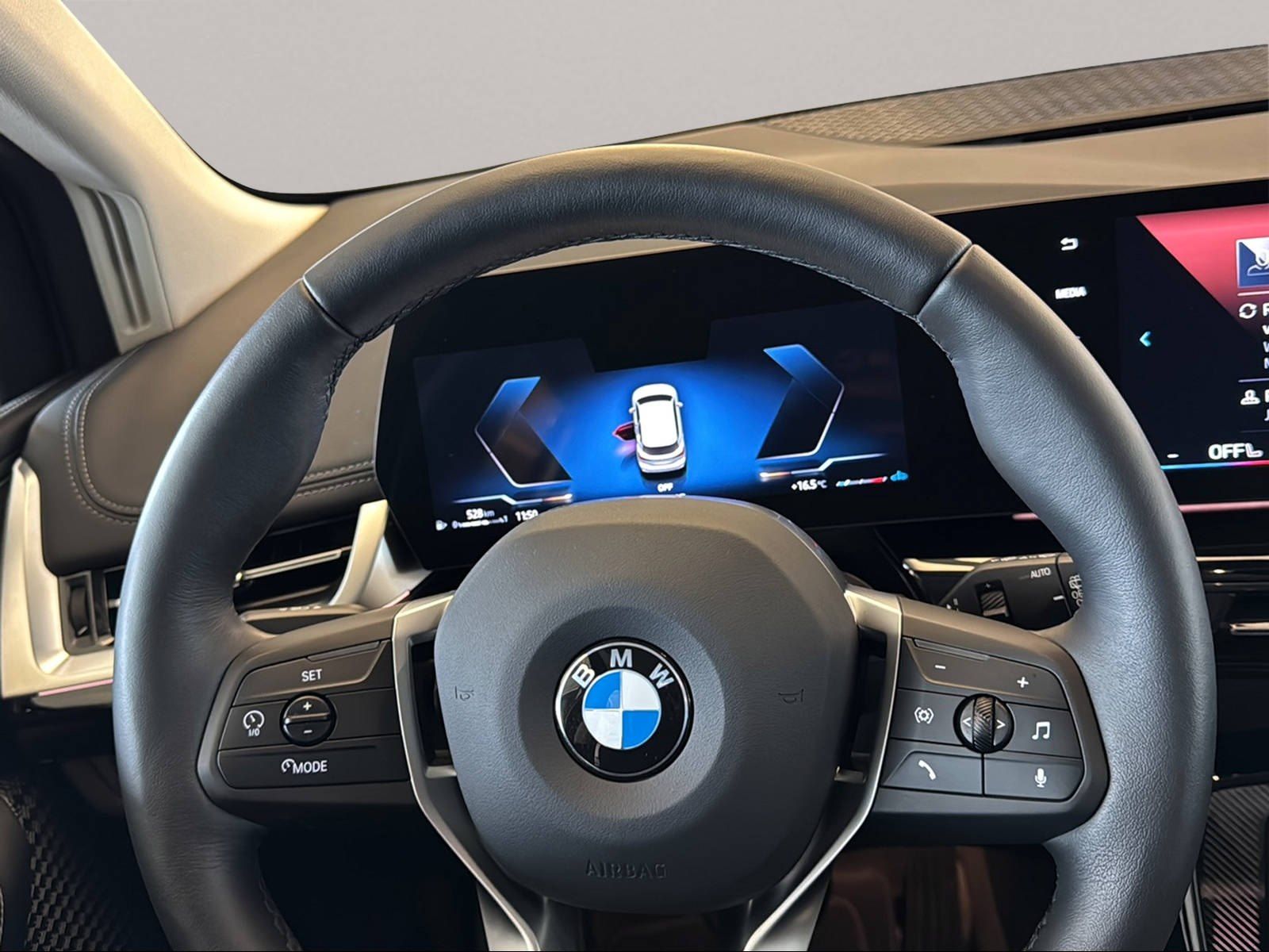 BMW 220 Active Tourer - Bild 16