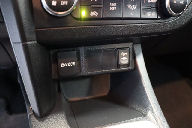 Fahrzeugabbildung Toyota Auris Touring Sports Edition 1.33 Dual-VVT-i