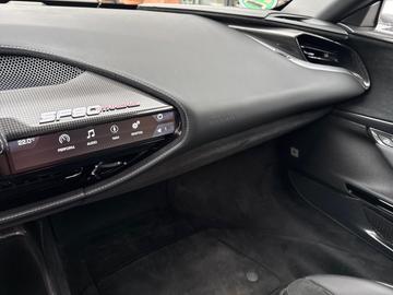 2022 Ferrari SF90 缩略图 17