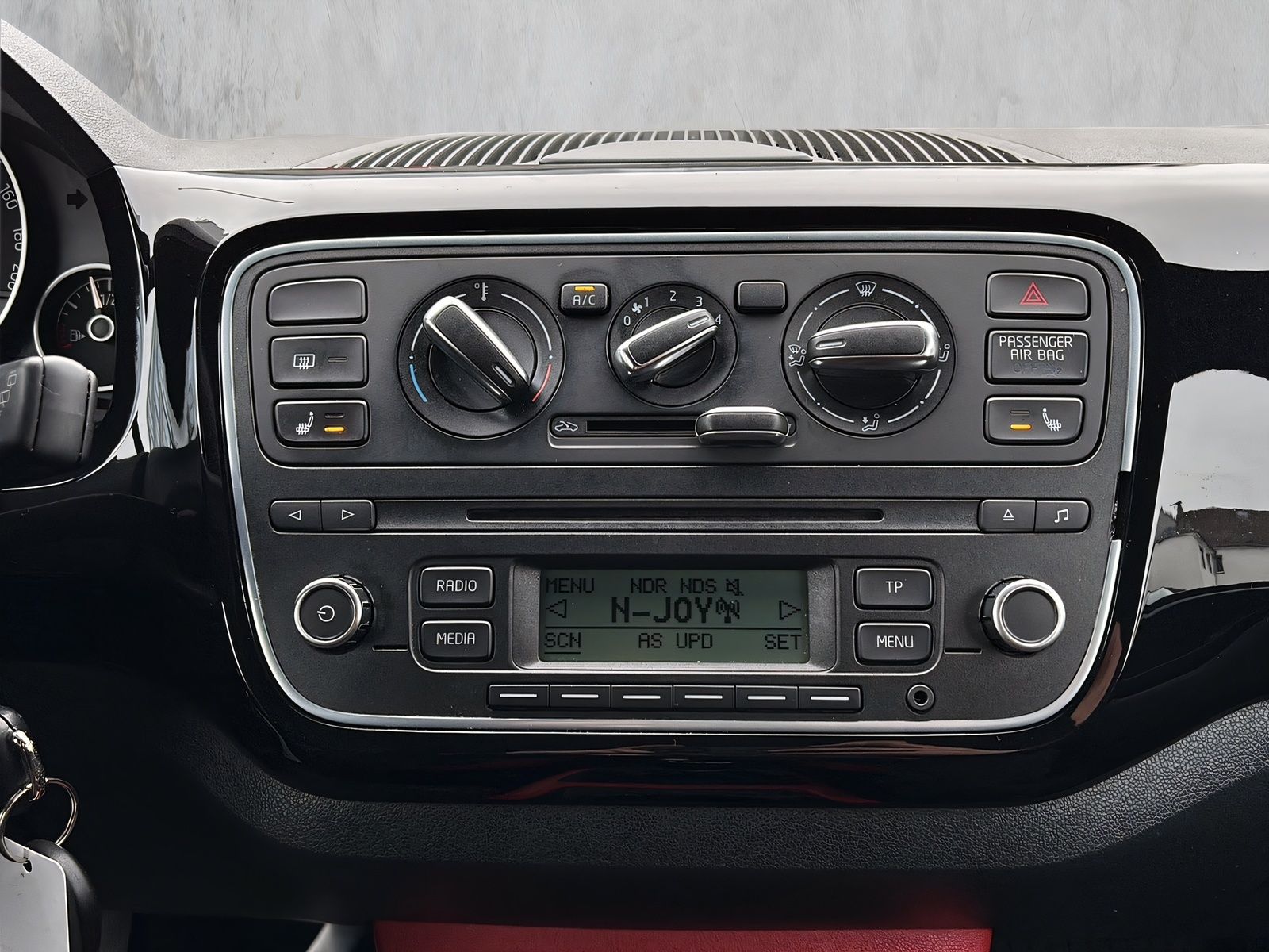 Fahrzeugabbildung SKODA Citigo Monte Carlo 1.0 MPI DAB SITZHEIZUNG KLIMA