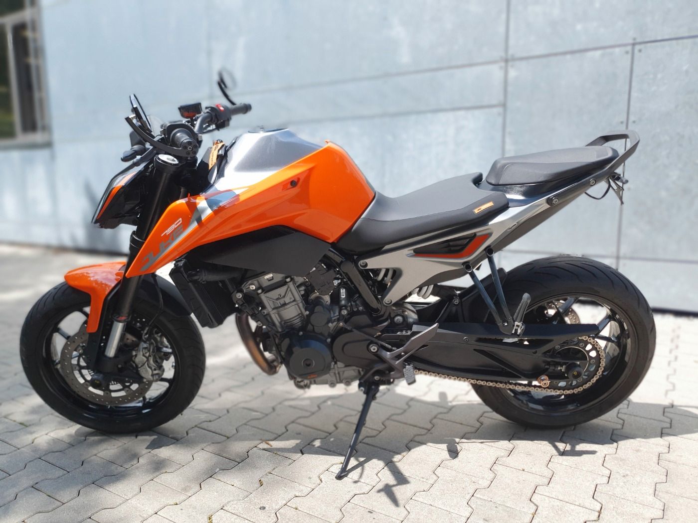 Fahrzeugabbildung KTM 790 Duke