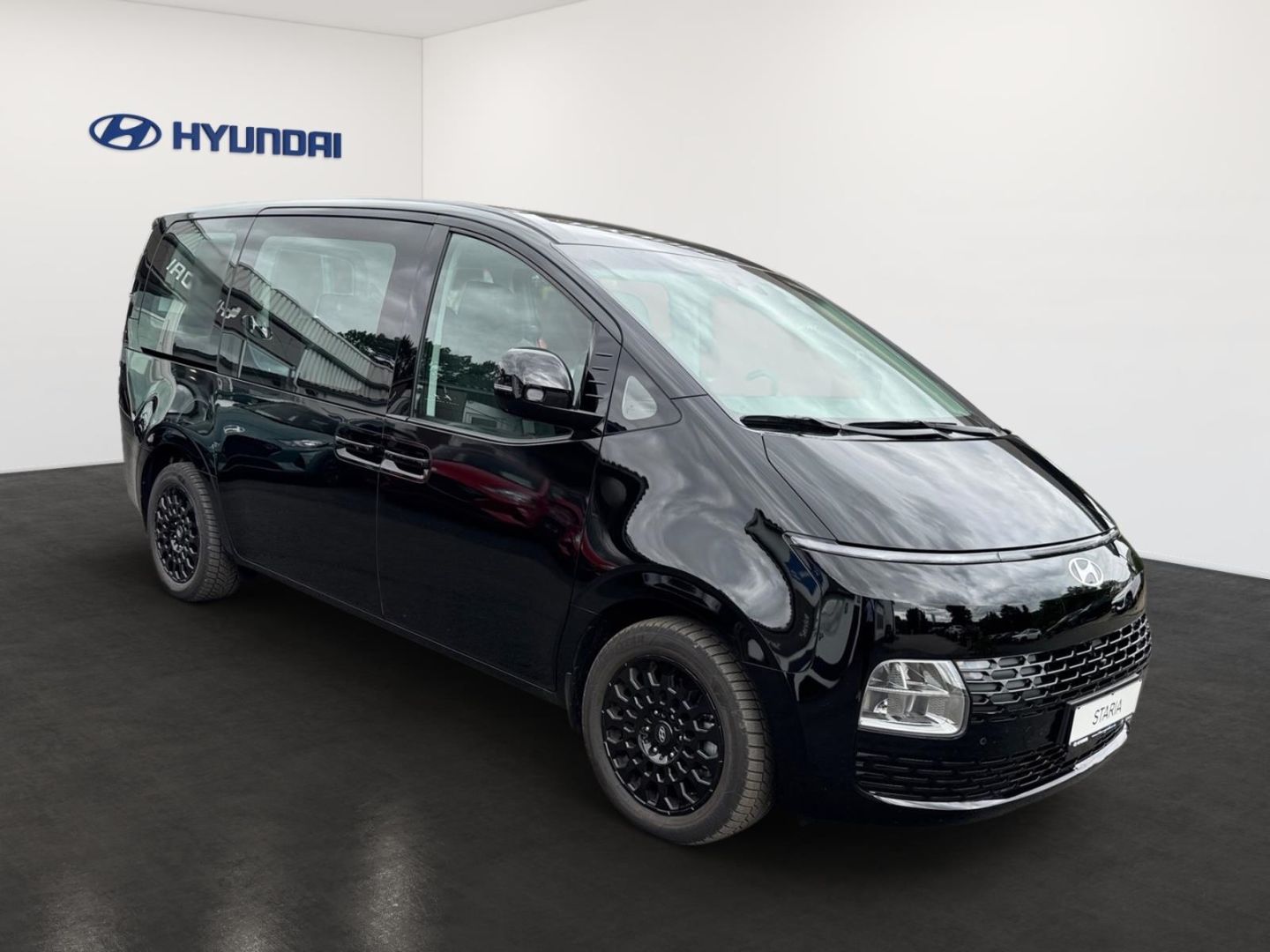 Hyundai Staria – Bild 3