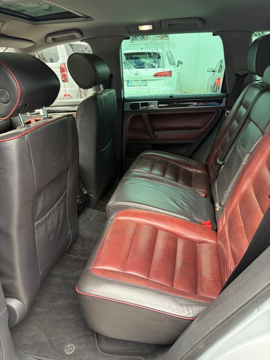 Volkswagen Touareg 2005 — photo 16