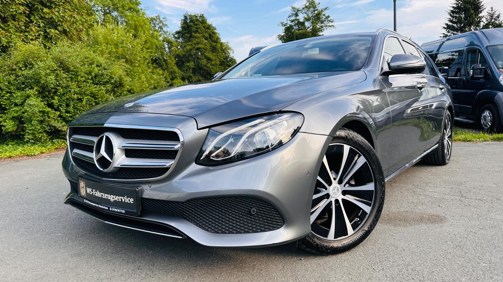 Mercedes-Benz E 220 d/Avantgarde/LED/AHK/Navi/PDC/R18