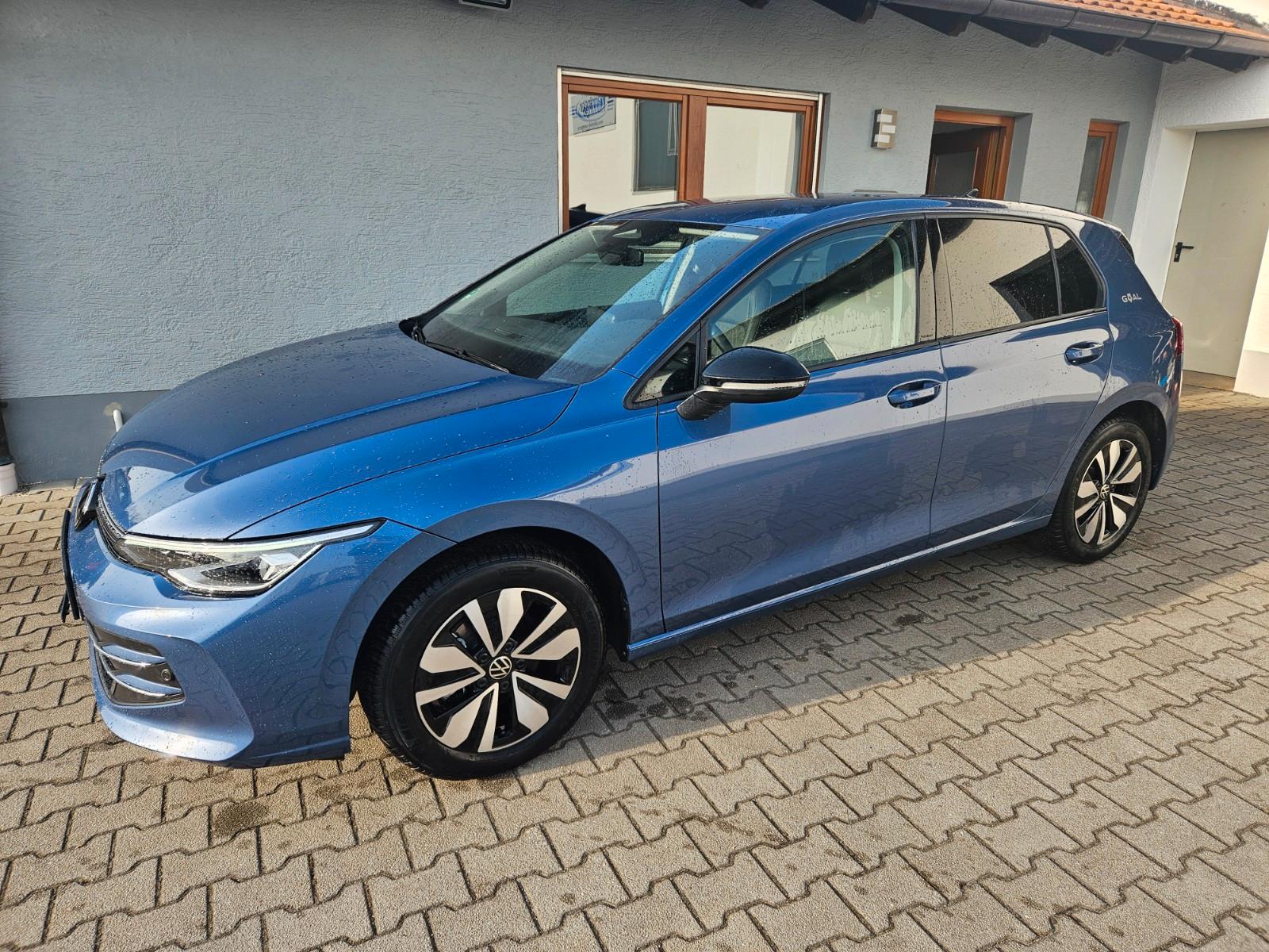 Volkswagen Golf  1.5 eTSI DSG Goal *LED*AHK*ACC*