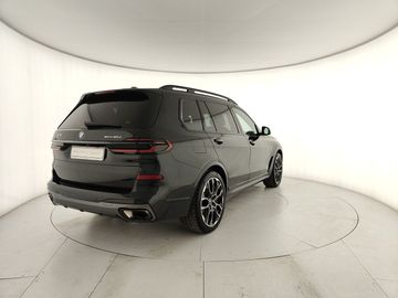 BMW X7 - 3