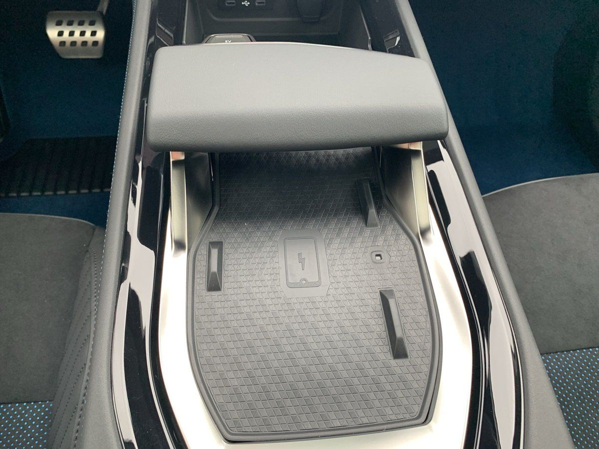 Renault Rafale - Bild 31