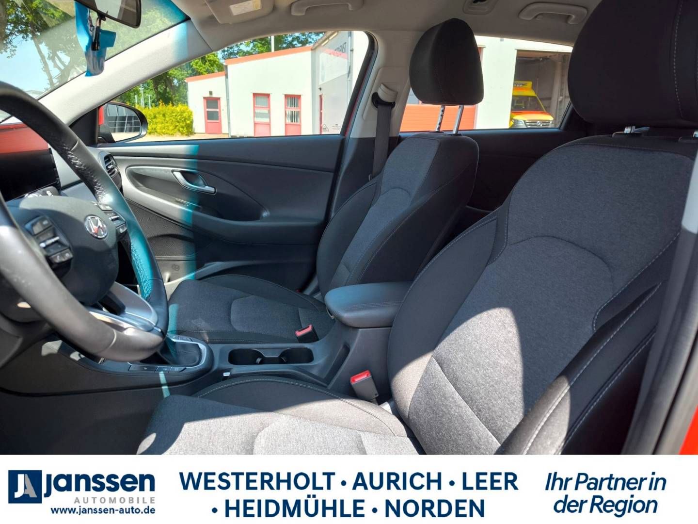 Fahrzeugabbildung Hyundai i30 Kombi TREND