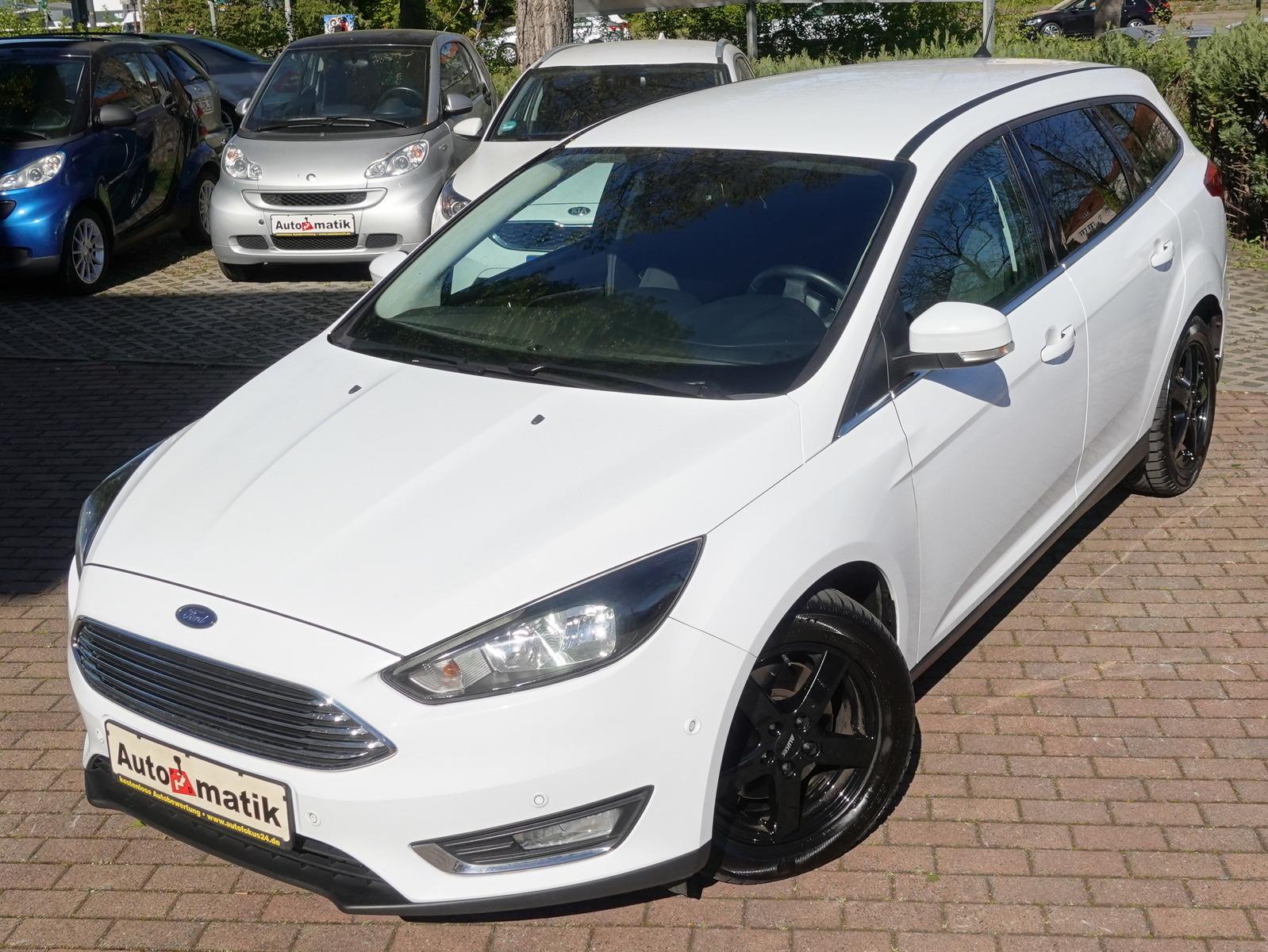 Ford Focus Turnier Titanium Aut. LED Scheckh Keyless