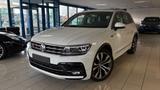 Volkswagen Tiguan Highline *R-LINE-360-PANO-AUT-4-MOTION* - Volkswagen Tiguan mit Benzin-Antrieb: Teilleder