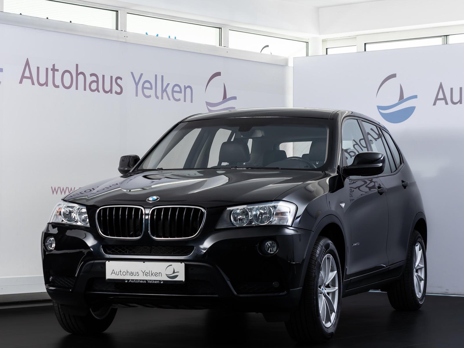 BMW X3 20i xDrive SPORTSITZ*RFK*SHZ