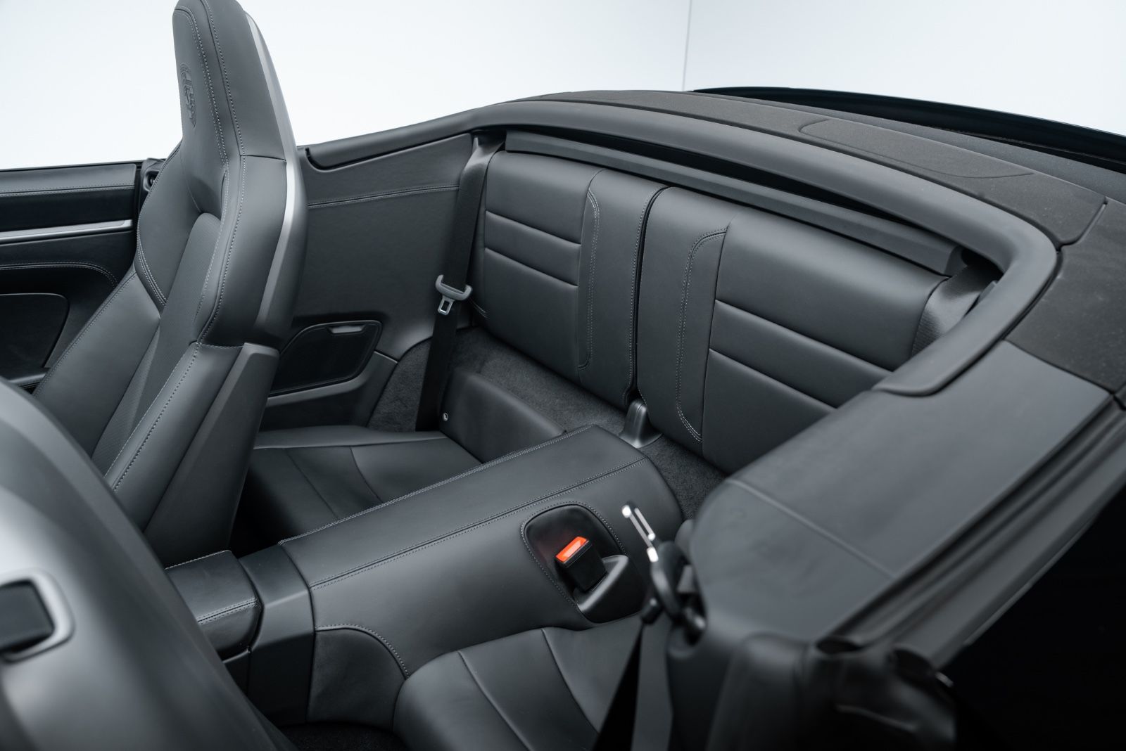 Fahrzeugabbildung Porsche 992 Carrera Cabriolet LIFT/BOSE/SPORTABGAS