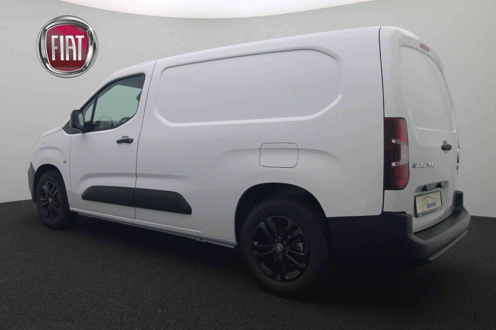 Fahrzeugabbildung Fiat E-Doblo Kastenwagen L2 100 kW Sofort!