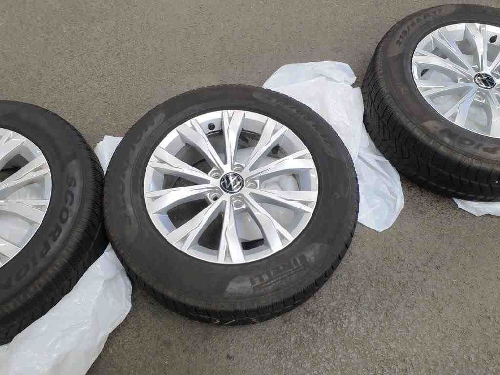 Volkswagen Tiguan Elegance 1.5 TSI AHK*Tempo*PDC*RFK*Klima