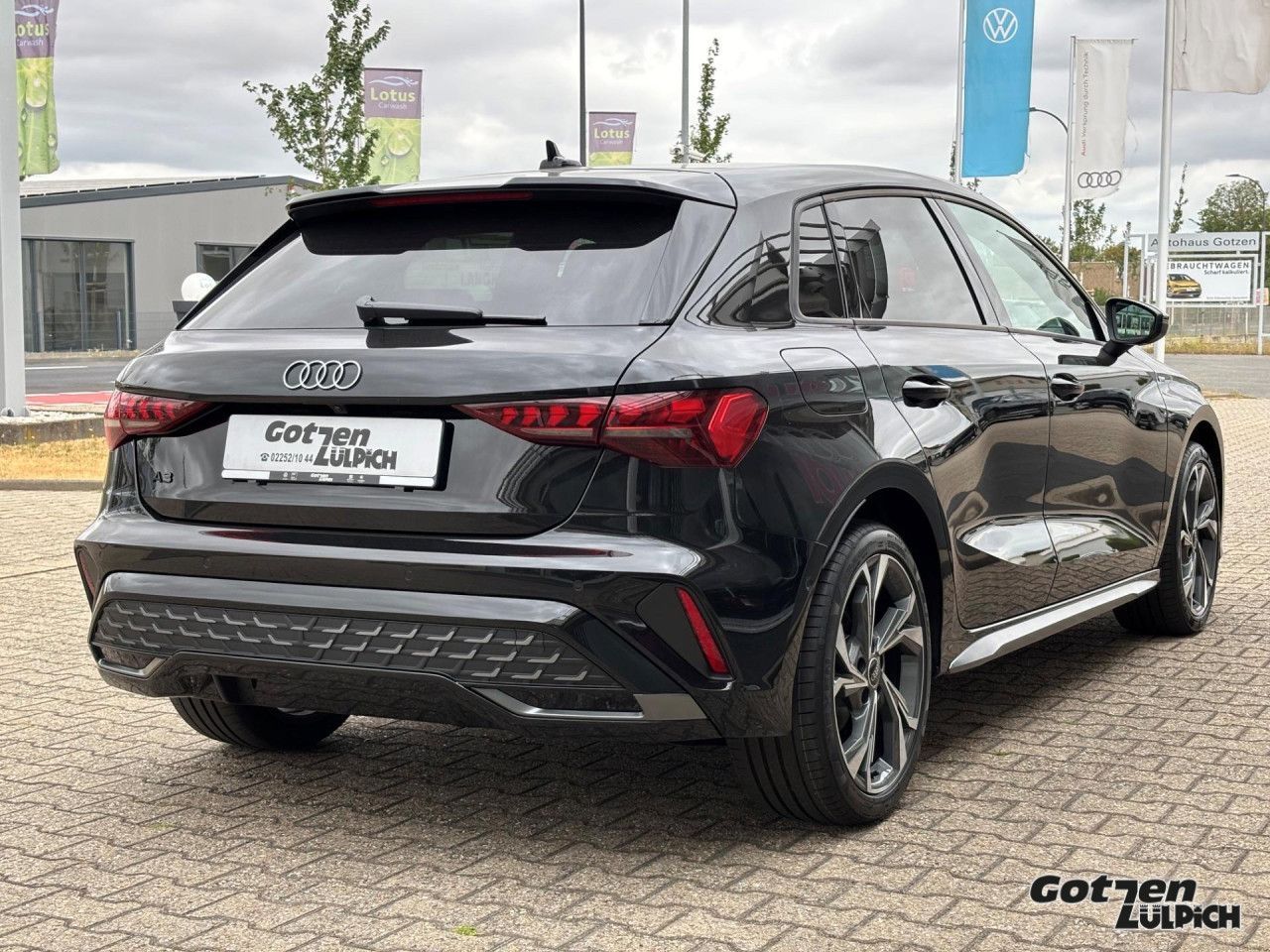 Fahrzeugabbildung Audi A3 1.5 TFSI (MHEV) Sportback S line Sportback