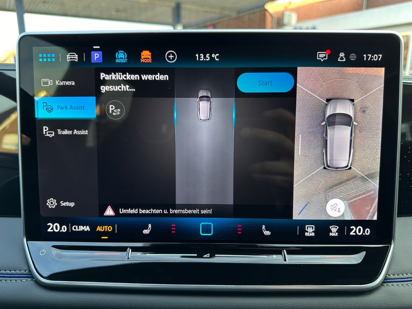 Fahrzeugabbildung Volkswagen Tiguan R-Line 1.5 eTSI AHK/Matrix/Navi/APP/ACC
