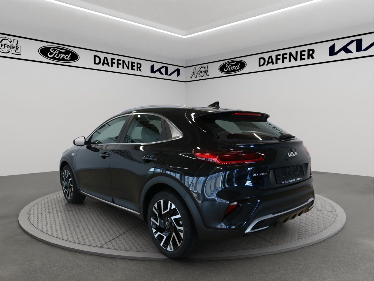 Fahrzeugabbildung Kia XCeed Vision T-GDI Navi Kamera LED SHZ PDC Alu