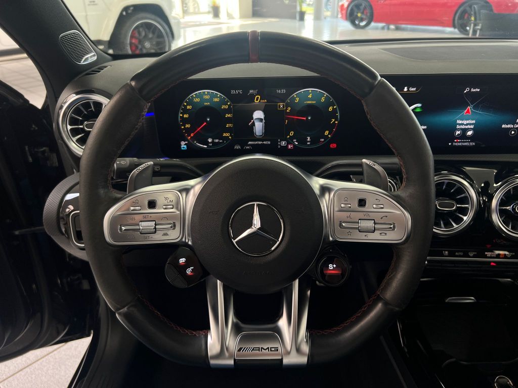 Mercedes-Benz A 45 AMG 4Matic PANO*BURMESTER*HUD*360°*DRIVERS*
