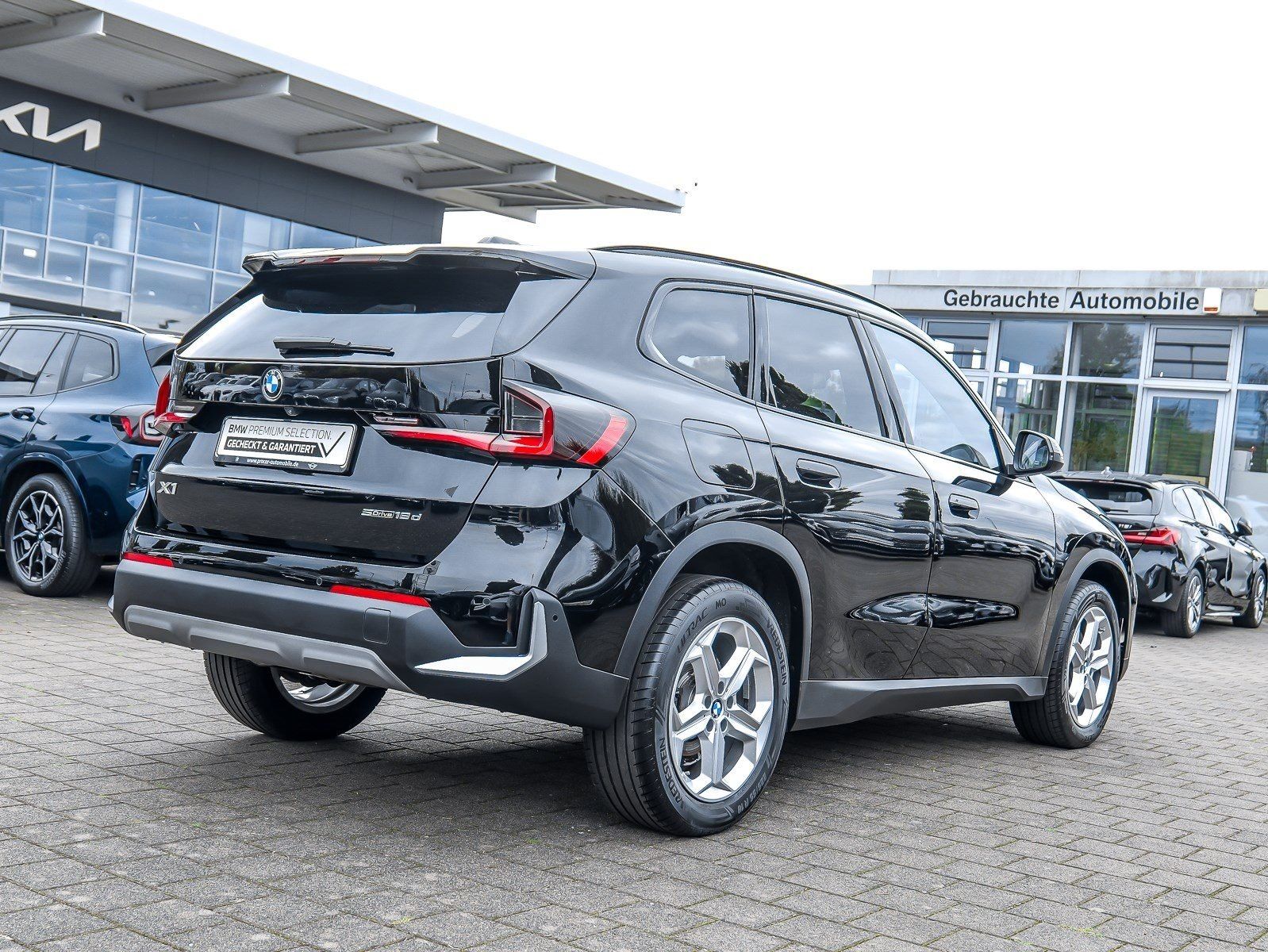 BMW X1 sDrive18d PANO AHK RFK NAVI LED Sound Syst foto 2