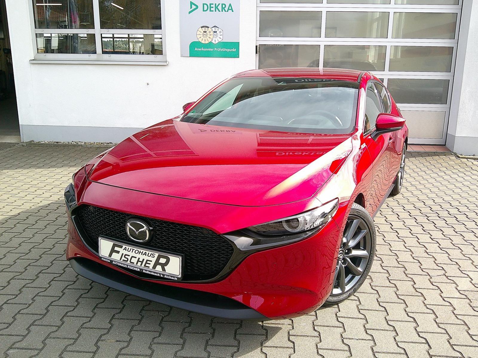 Mazda 3 SKYACTIV X 186 AT Selection KAMERA/SHZ/HUD/NAV