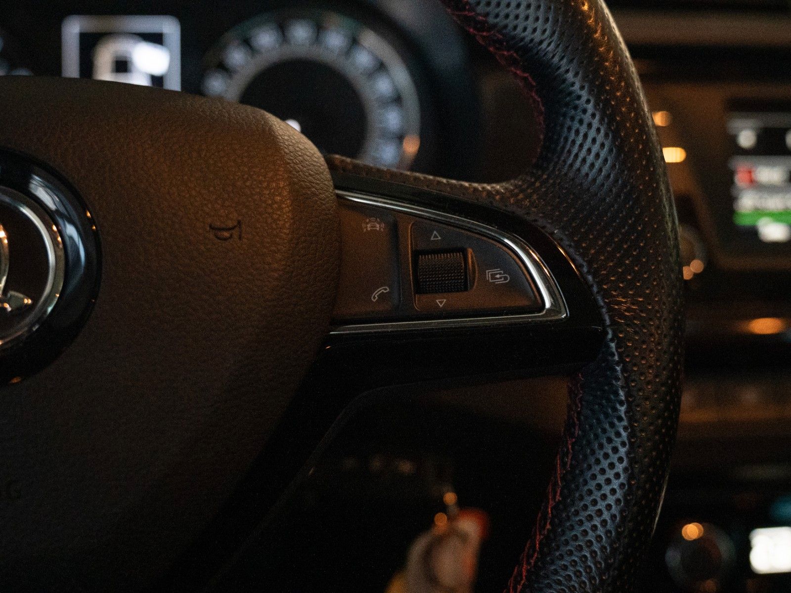 Fahrzeugabbildung SKODA Fabia Monte Carlo SITZHZG./PANO/PDC/KLIMA