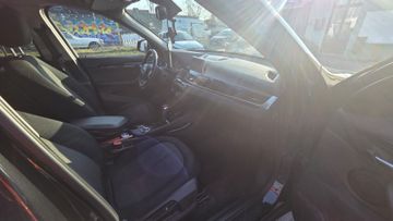 BMW X1 - 11