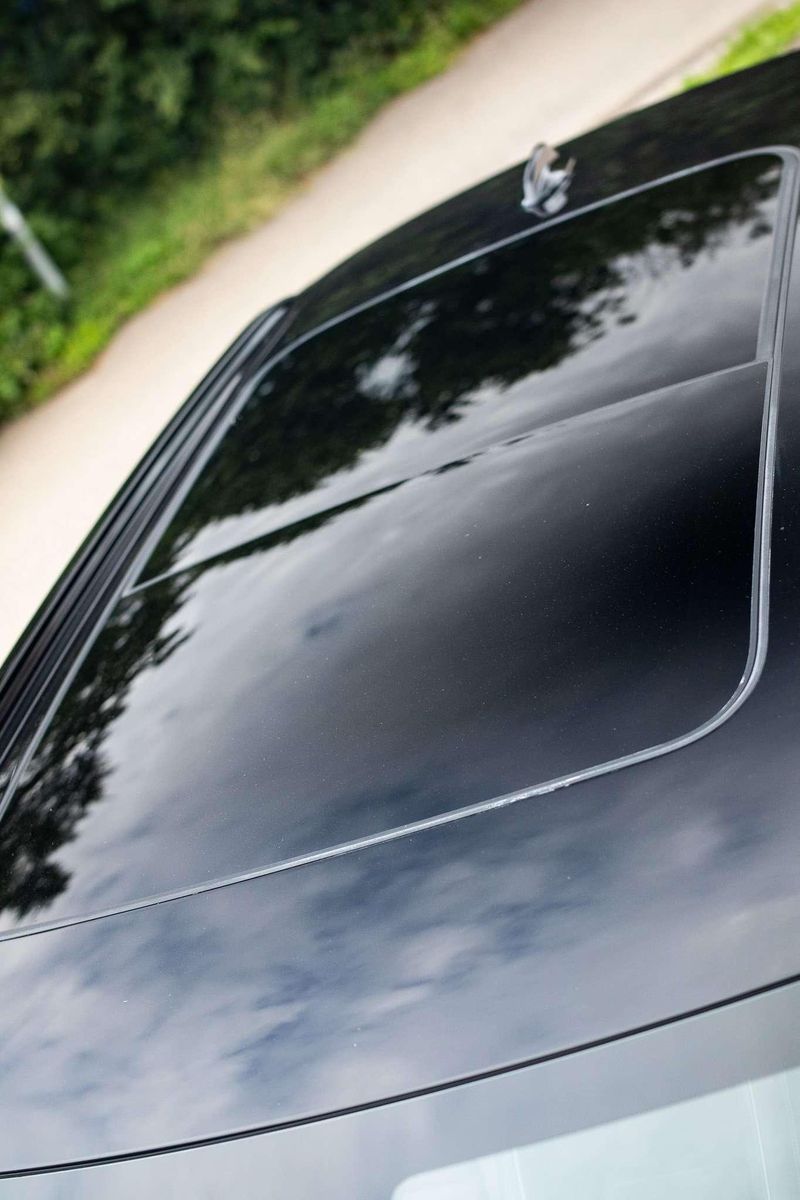 Fahrzeugabbildung Volvo XC60 Plus Black Edition Recharge Plug-In Hybrid