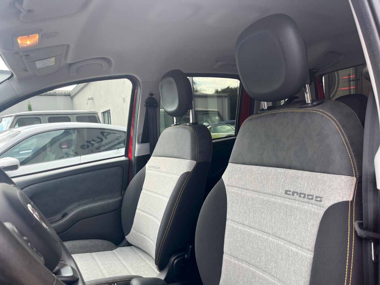 Fahrzeugabbildung Fiat Panda Cross 1.0* 1.Hand*Allwetter*